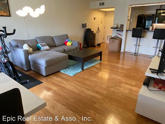 5th image of 875 La Playa St APT 272