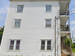 318 Waldo St #3A, Rumford, ME 04276