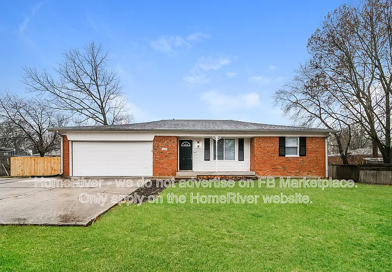 11225 Moores Cir — Photo 1