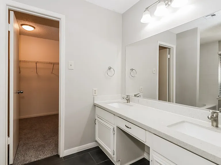 12723 Ashford Knoll Dr — Photo 11