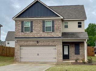 7000 Prune Ln, Locust Grove, GA 30248