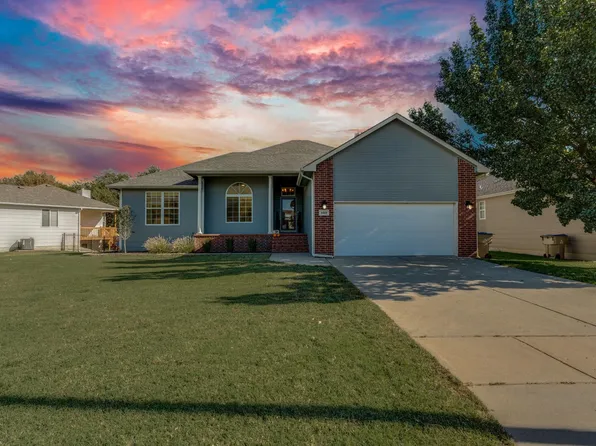 4460 N Rushwood St, Wichita, KS 67226
