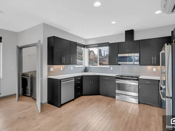 3908 SW Findlay St, Seattle, WA 98136