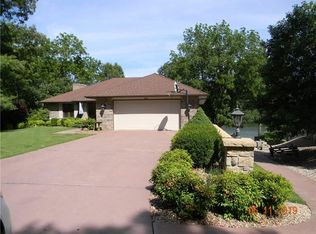 49 Rath Dr, Bella Vista, AR 72715
