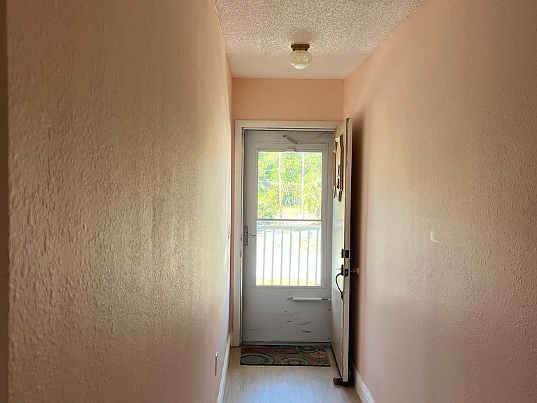 9950 62nd Ter N #305 — Photo 11