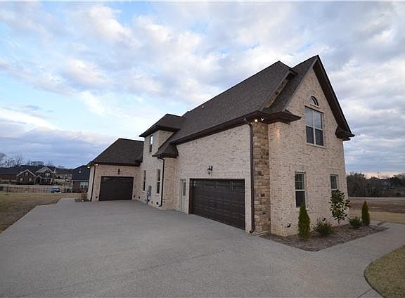2nd image of 405 Acacia Grove Ln #136-C