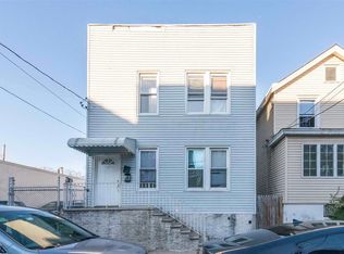 124 Roosevelt Ave, Jersey City, NJ 07304