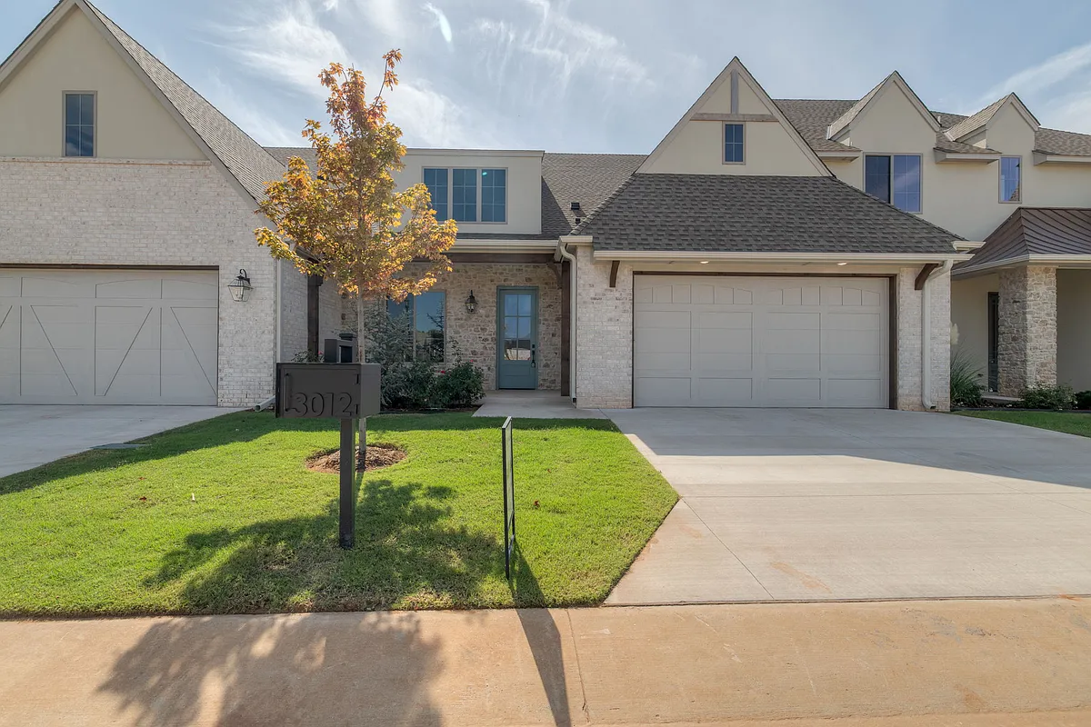 Building Photo - 3012 Stone Field Way