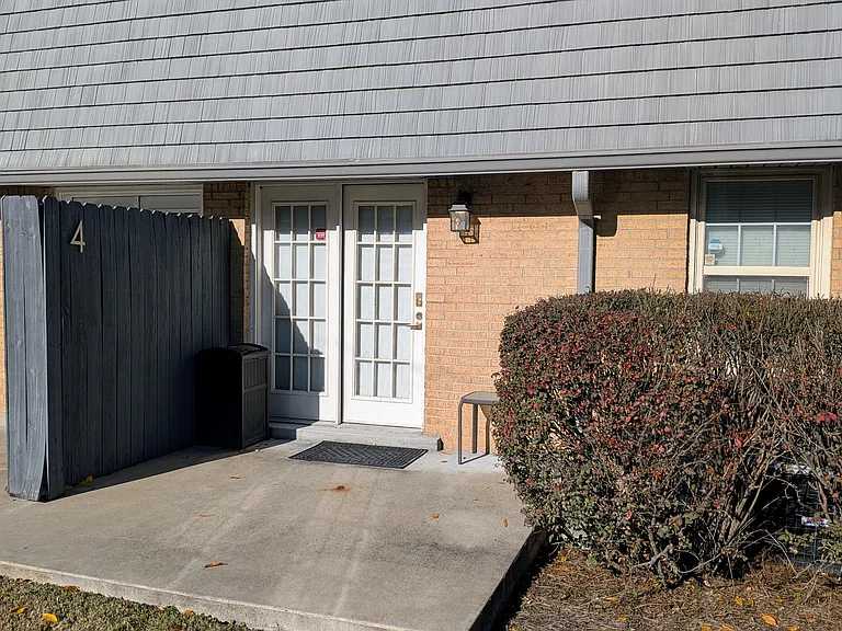 510 Basswood Ave #4 — Photo 25