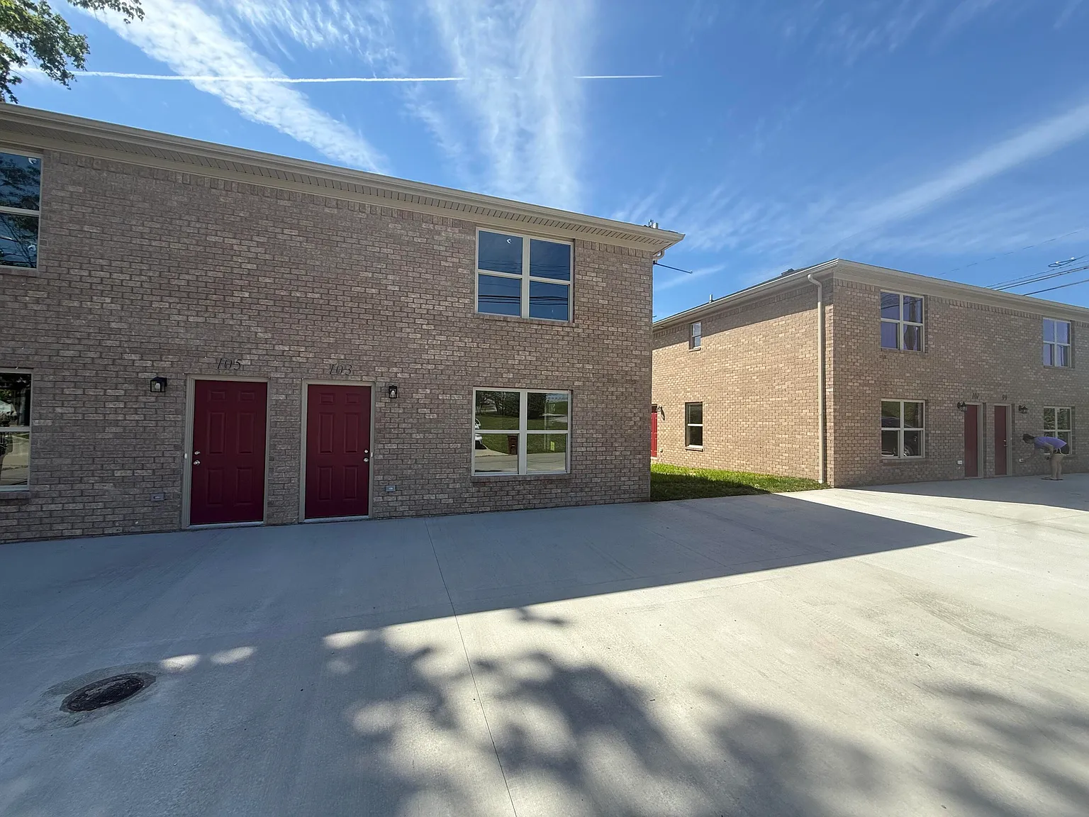 3 bed, 3.0 bath, 1300 sqft, $1,650 — Photo 3