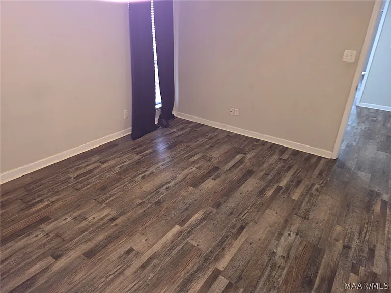 6057 Arbor Glen Dr — Photo 5