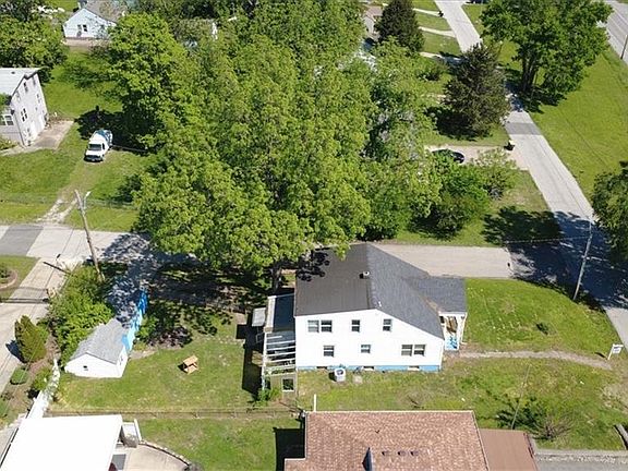 3rd image of 3622 N Garfield Ave