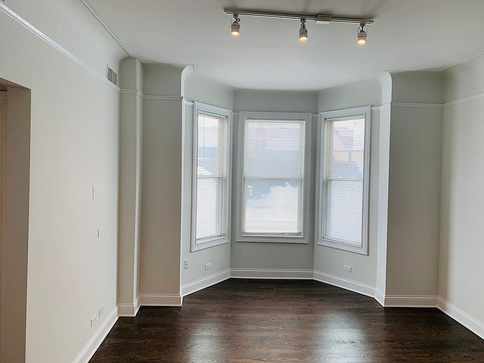 1st image of 1314 W Wrightwood Ave APT 3R
