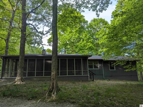 1557 Indian Hills Trl, Eddyville, KY 42038