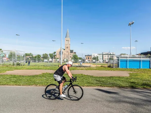 184 Central Avenue image 31 of 37