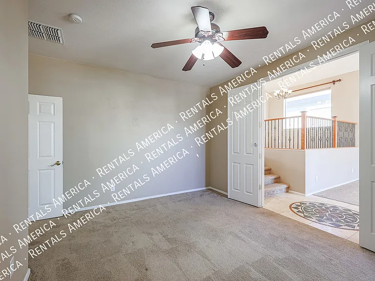 3117 W Espartero Way — Photo 9