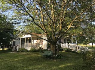 8600 S Caborn Rd, Mount Vernon, IN 47620