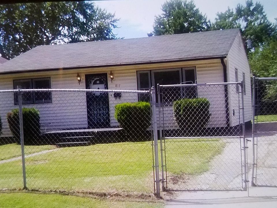 1st image of 817 N 79th St