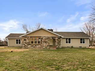 1199 N 14th St, Ozark, MO 65721