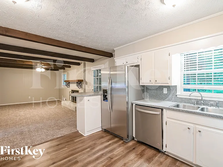 4353 Hale Pl — Photo 5
