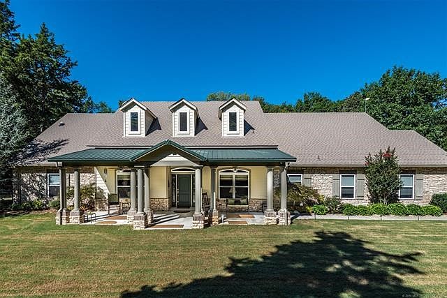 Gorgeous Front Covered Porch