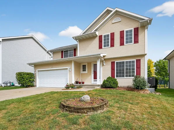 108 S 46th St, West Des Moines, IA 50265