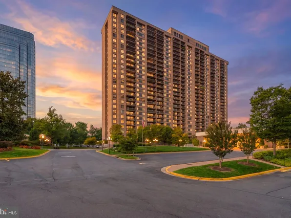 3701 S George Mason Dr Unit 205N, Falls Church, VA 22041