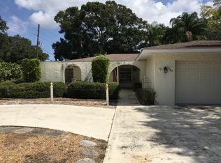 771 Heritage Ln, Largo, FL 33770