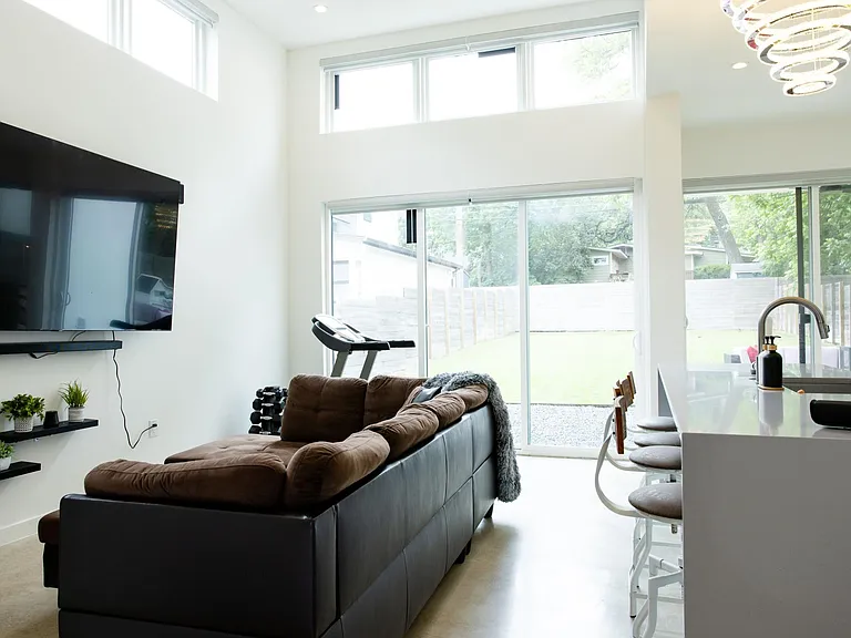 507 S Park Dr #2 — Photo 7