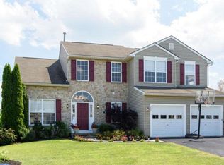 205 Milbury Rd, Coatesville, PA 19320