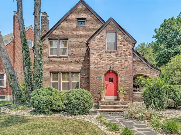 1703 Brandon Ave SW, Roanoke, VA 24015