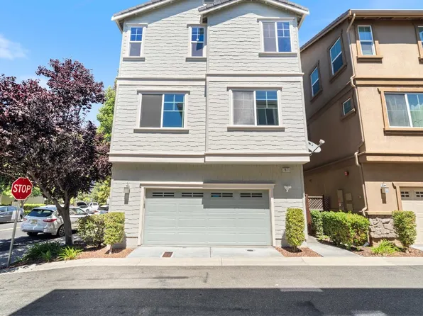 7071 N Mariposa Ct, Dublin, CA 94568