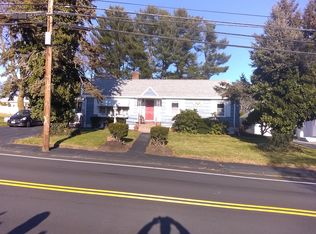 69 Forest St, Methuen, MA 01844