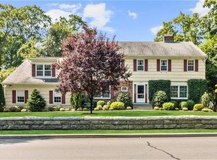 220 North St, Harrison, NY 10528