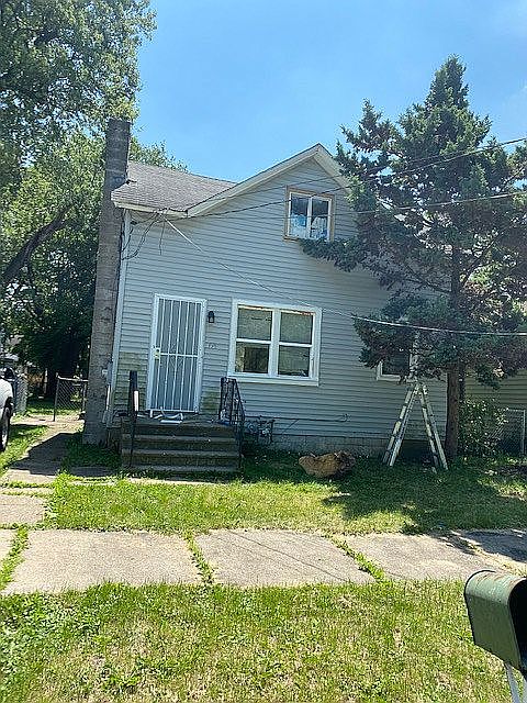 1st image of 133 E 157th St