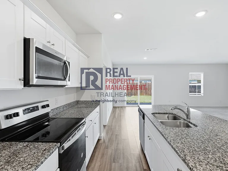 10348 Bridgetown Ln — Photo 5