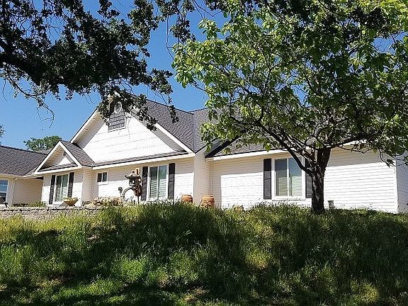 3rd image of 43089 Running Deer Dr