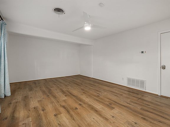 5th image of 2200 W Rosedale St S APT A