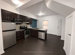 38 Kensington Pl #204, Toronto, ON M5T2K4