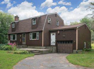 11 Glenmere Rd, Charlton, MA 01507