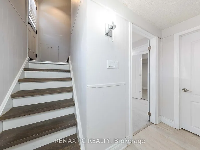 34 Tulane Cres #BASEMENT — Photo 7