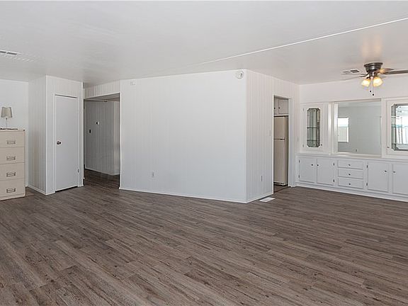 4th image of 11401 N Topanga Cy #68