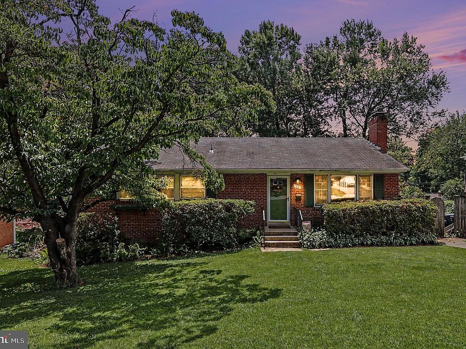 1st image of 7907 Slidell Ln