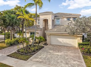 15697 SW 53rd St, Miramar, FL 33027