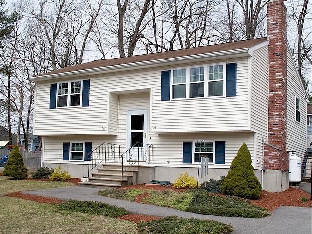 16 Custom St, Nashua NH