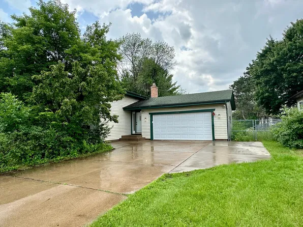 11458 Round Lake Blvd NW, Coon Rapids, MN 55433