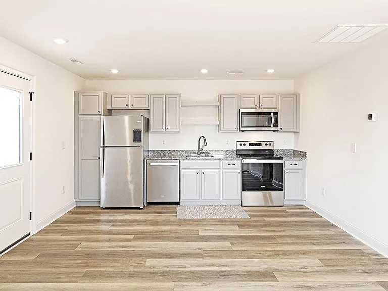 6842 Chancery Ln — Photo 1