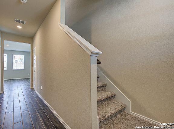 4th image of 1387 Atherton Avenue