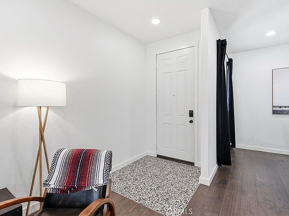 3rd image of 29064 Heliodor Cir