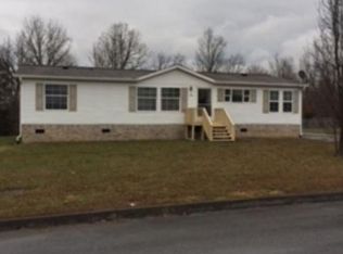 250 Hialeah Dr, Kingsport, TN 37660